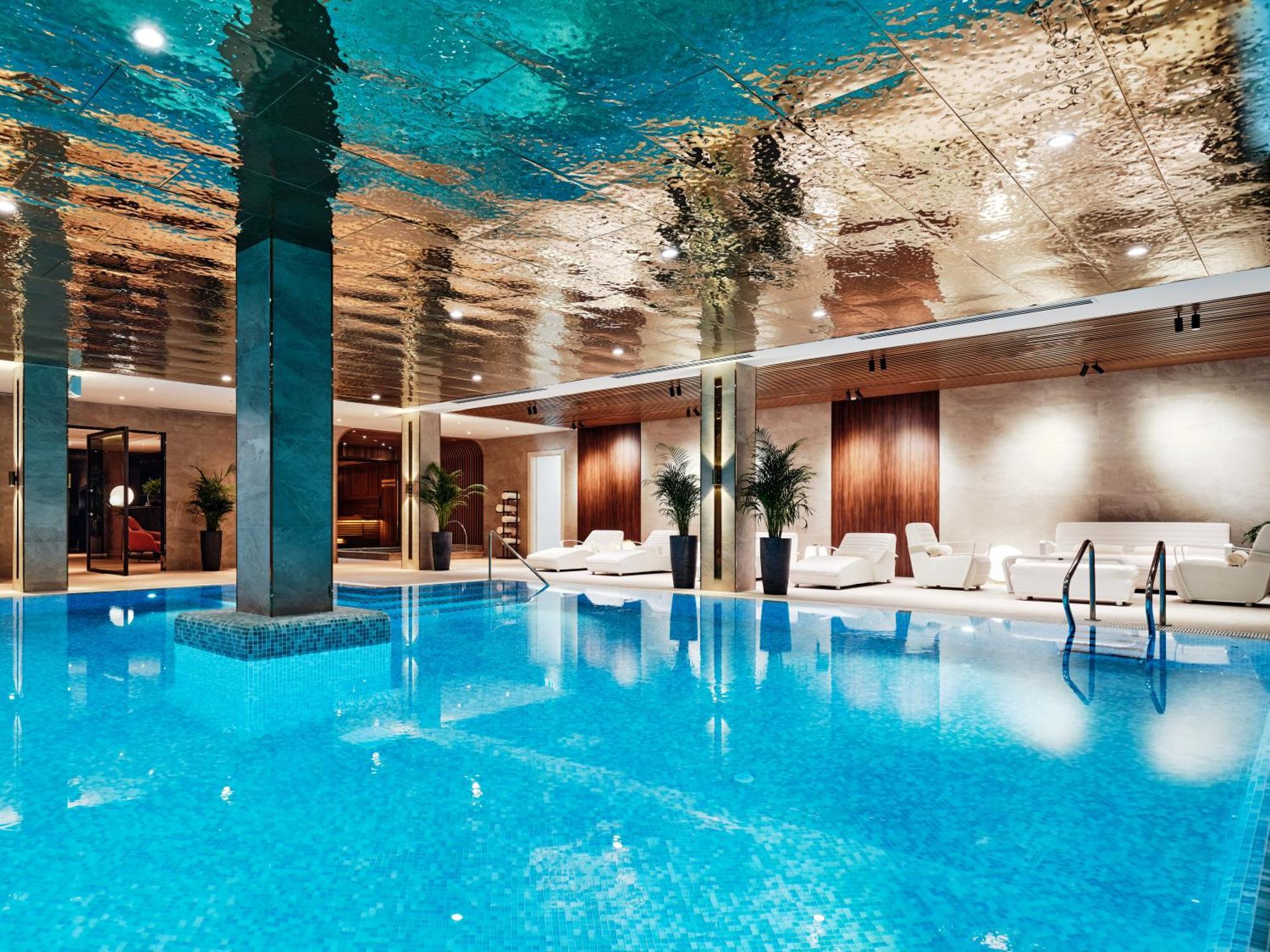 Crowne Plaza Tashkent By Ihg Hotel Екстериор снимка